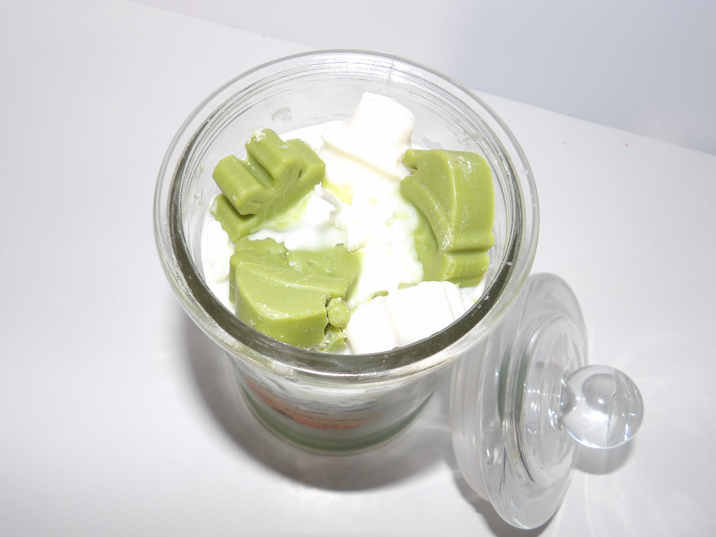 Christmas Dessert Candle(Pine Needle Scented)