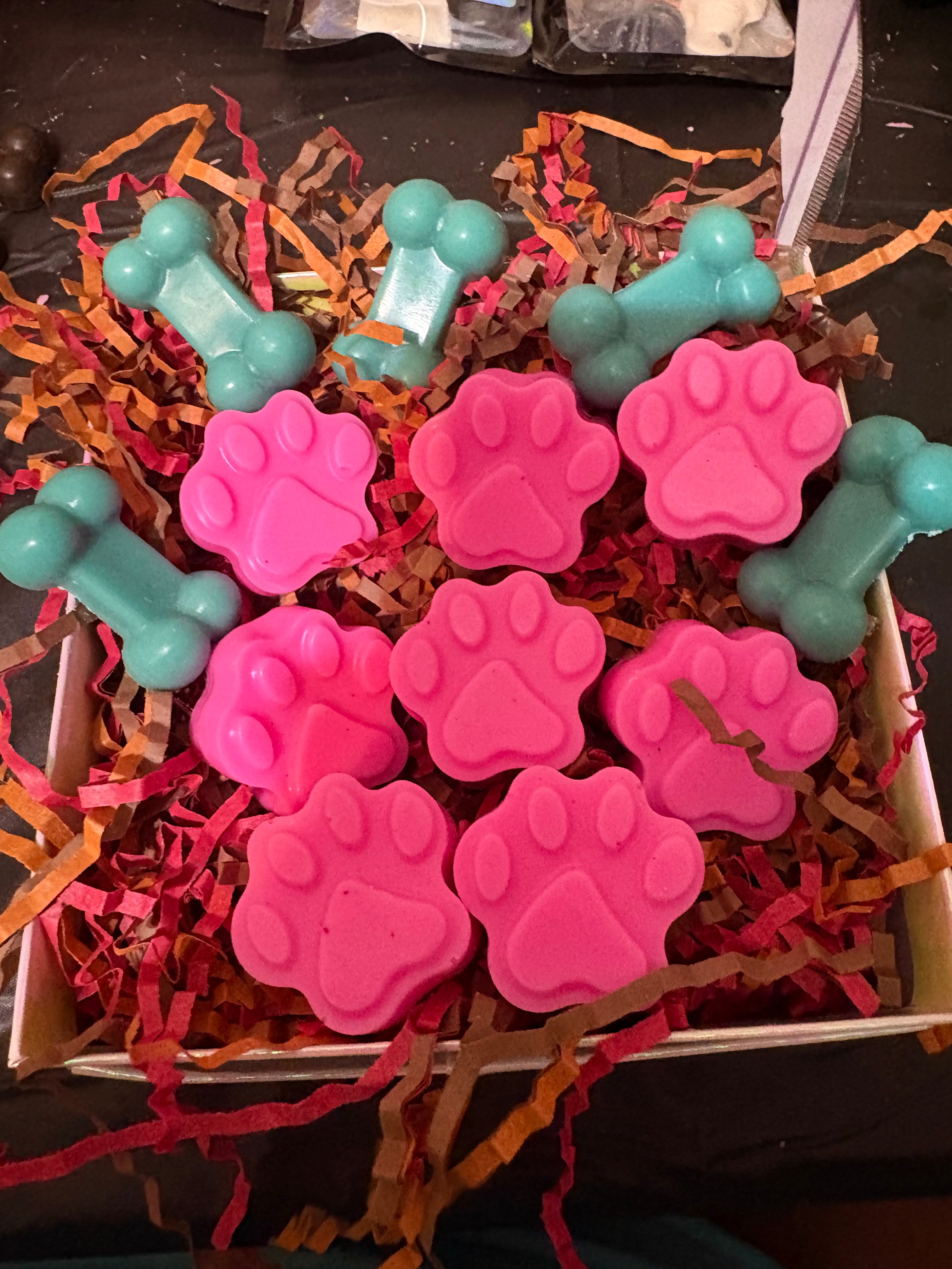 Dog paws &bones wax melts